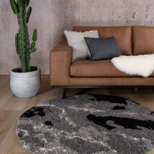 Rond hoogpolig vloerkleed Marble Artisan - grijs - sfeer