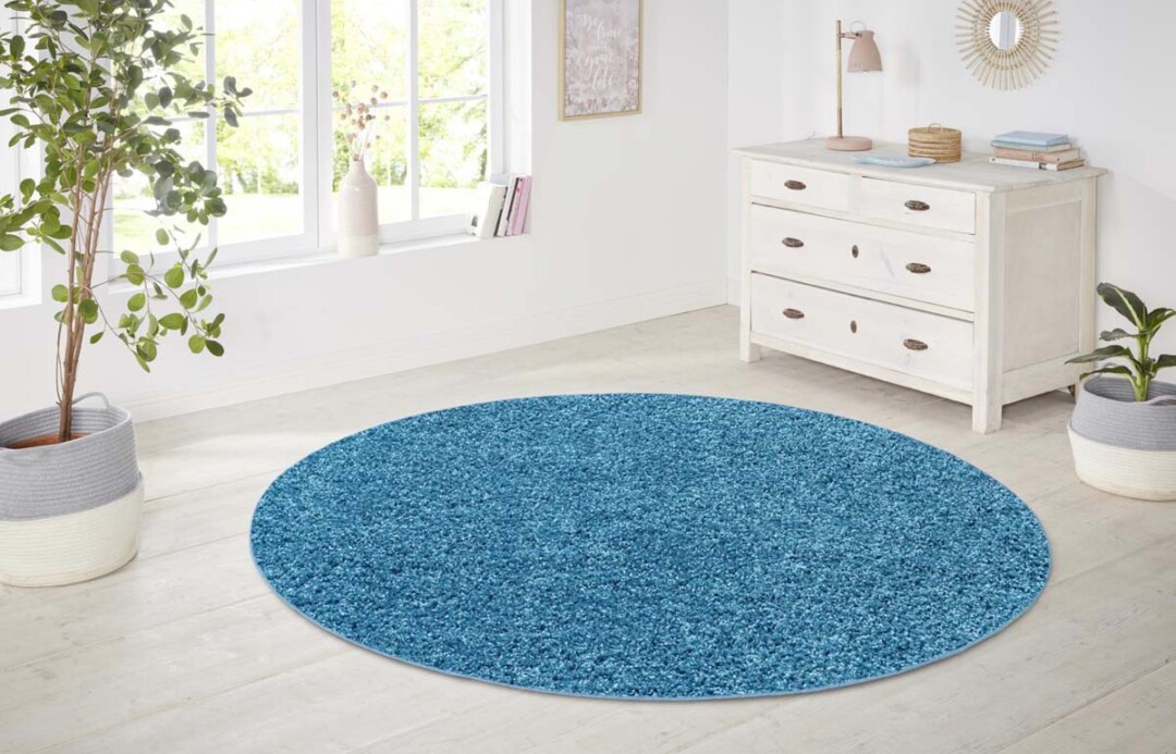 Rond hoogpolig vloerkleed Amelie - blauw - sfeer